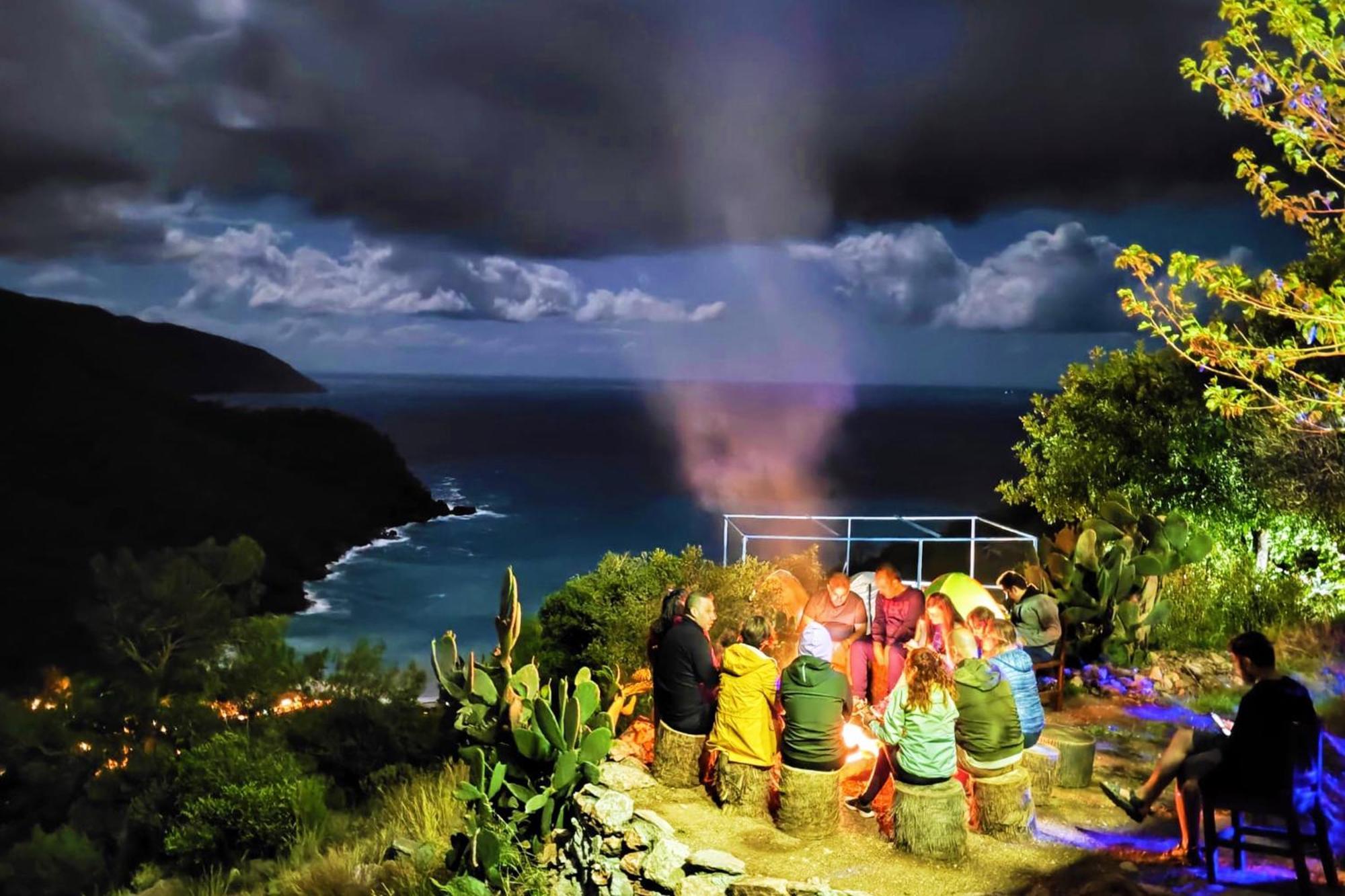 Fullmoon Camp Villa Faralya Exterior foto
